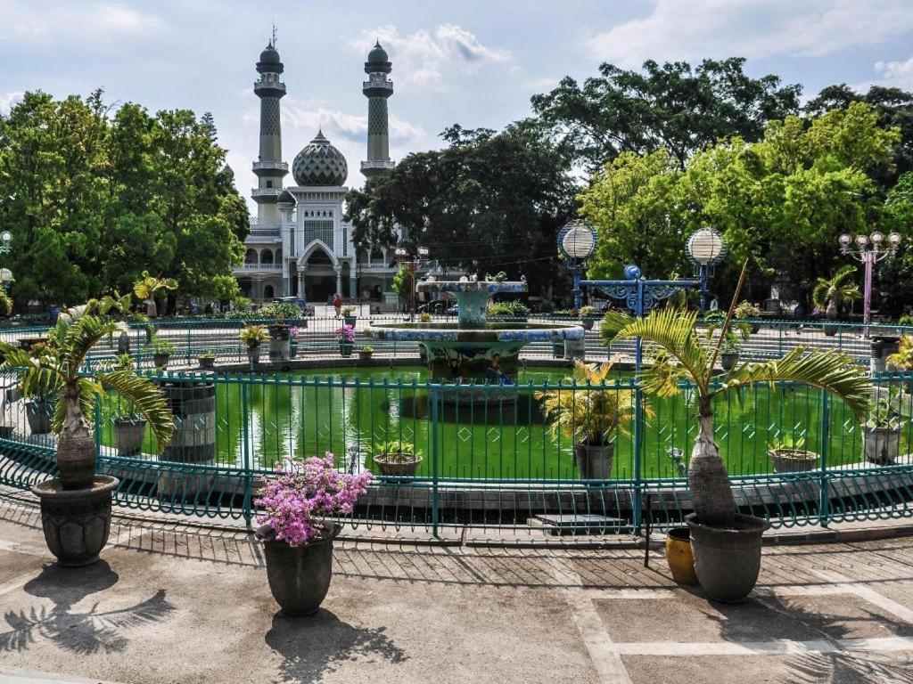 Gajahmada Graha Hotel Malang Exteriér fotografie