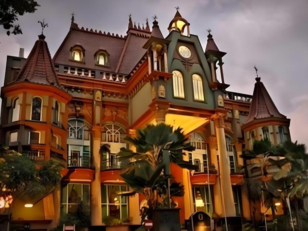 Gajahmada Graha Hotel Malang Exteriér fotografie