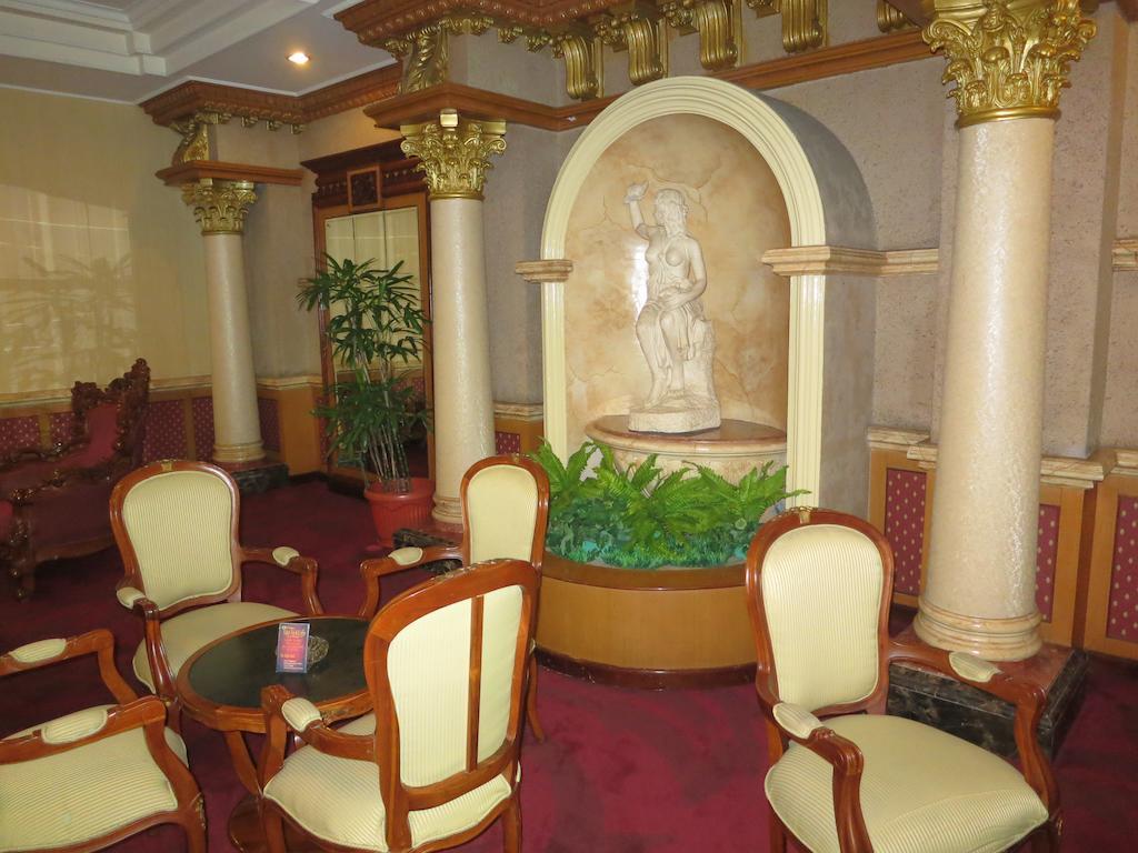 Gajahmada Graha Hotel Malang Exteriér fotografie